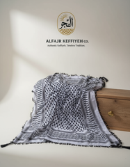 Arafat Keffiyeh with Tussels | Classic Black & White Cotton Shemagh – AlFajr Keffiyeh Co.