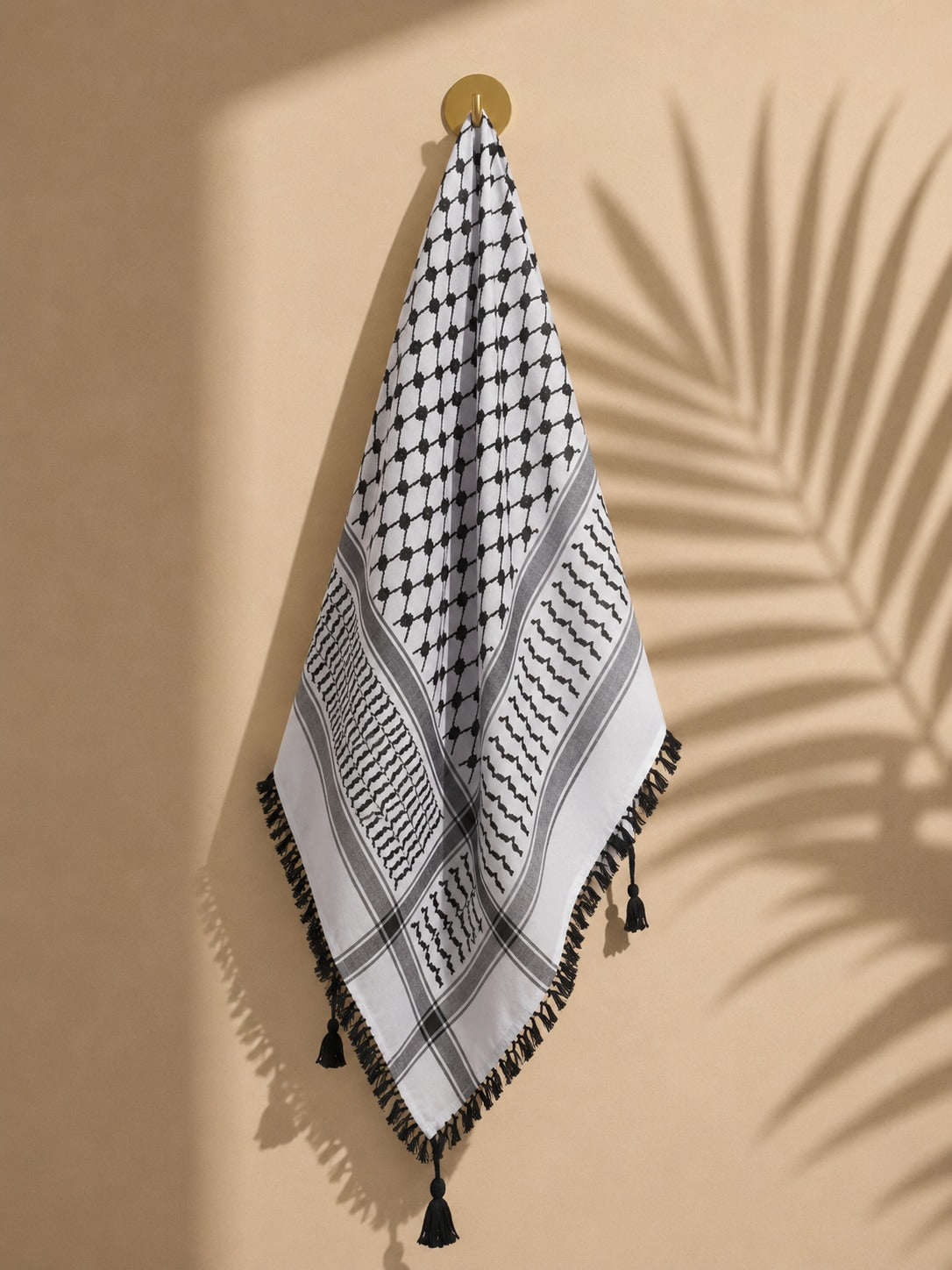 Arafat Keffiyeh Black & White – Blended Fabric Shemagh with Tassels | ALFAJR