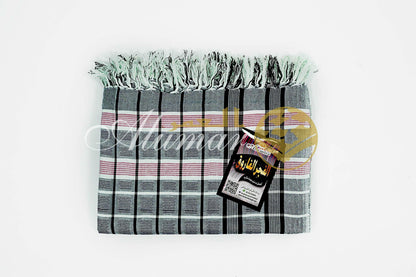 ALFAJR AL-FAROOQ Dobi Gold keffiyeh, folded detail view