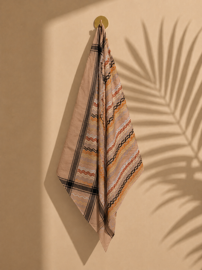 ALFAJR Fan Nations Keffiyeh, Liberty Sand Edition